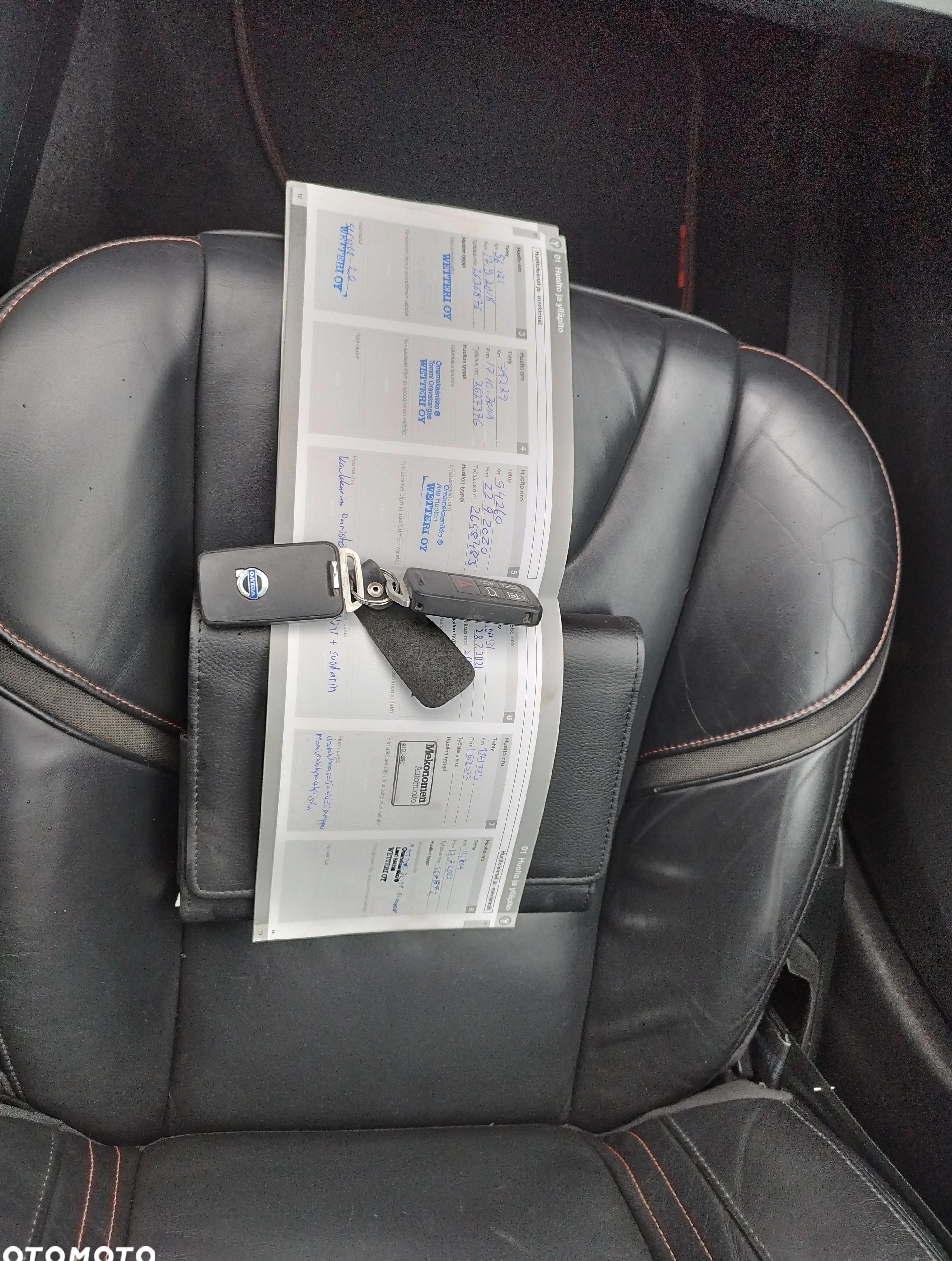 Volvo V40 cena 43700 przebieg: 129000, rok produkcji 2015 z Przasnysz małe 56
